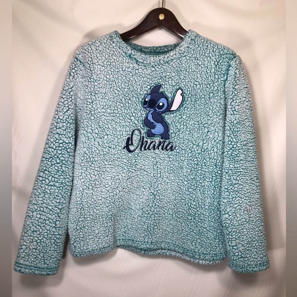 Disney Lilo and Stitch Ohana Family Soft  Sweater Pullover Large Faux Fur Blue